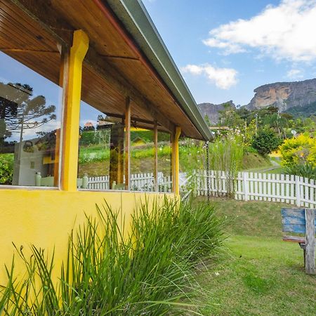 圣本图-杜萨普卡伊 夏乐思佩德拉波旅馆酒店 外观 照片